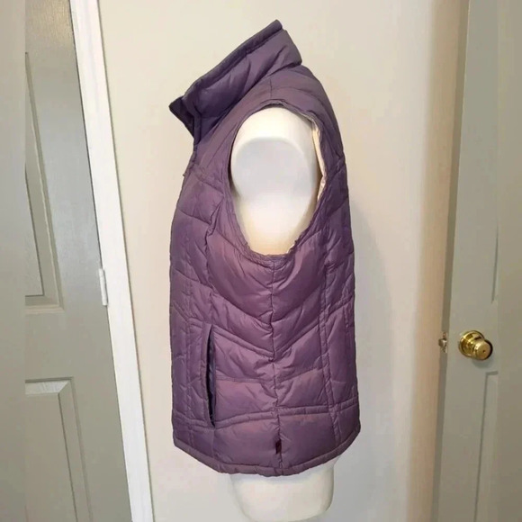 Woolrich Amethyst Puffer Full Zip Vest(M) - Picture 3 of 10